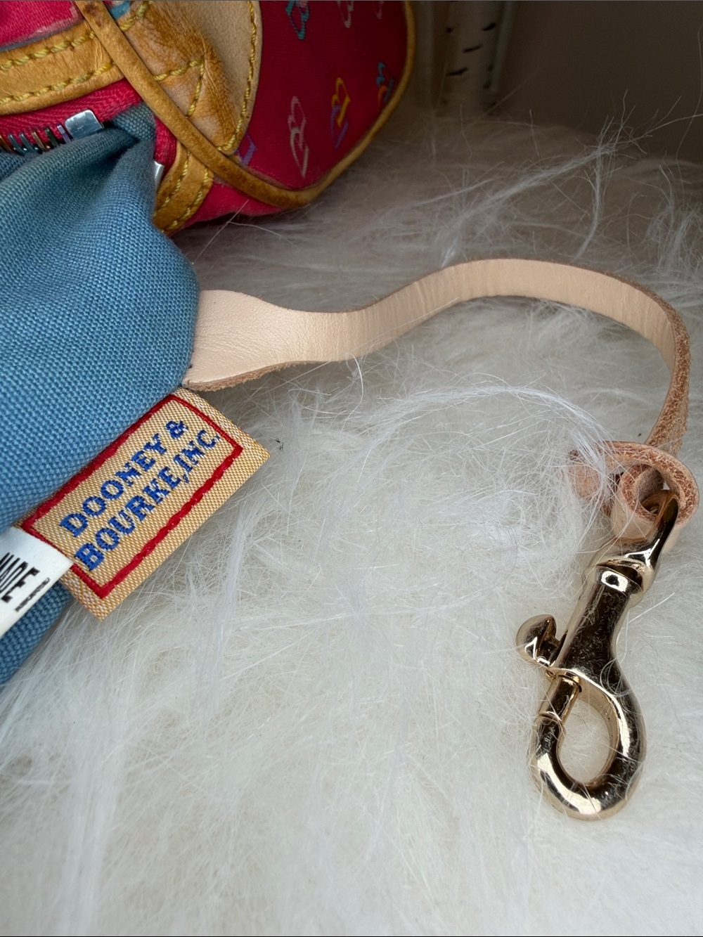 Dooney &Bourke monogrammed canvas w/leather trim and  handle barrel bag - Picture 10 of 11